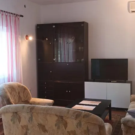 Remini Apartment *