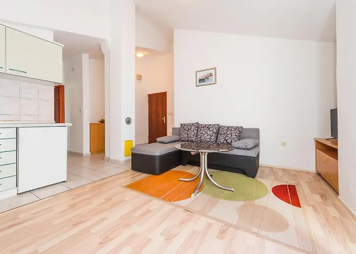 Apartment Remini Grebastica