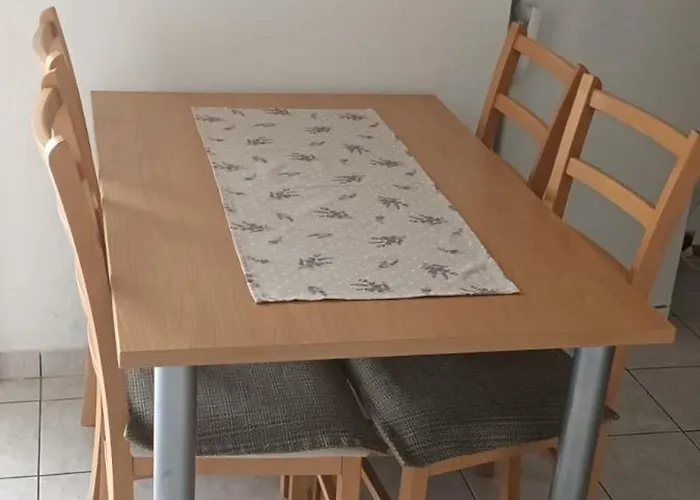 Remini Apartment Grebastica