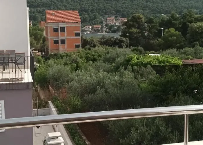 Remini Apartment Grebastica